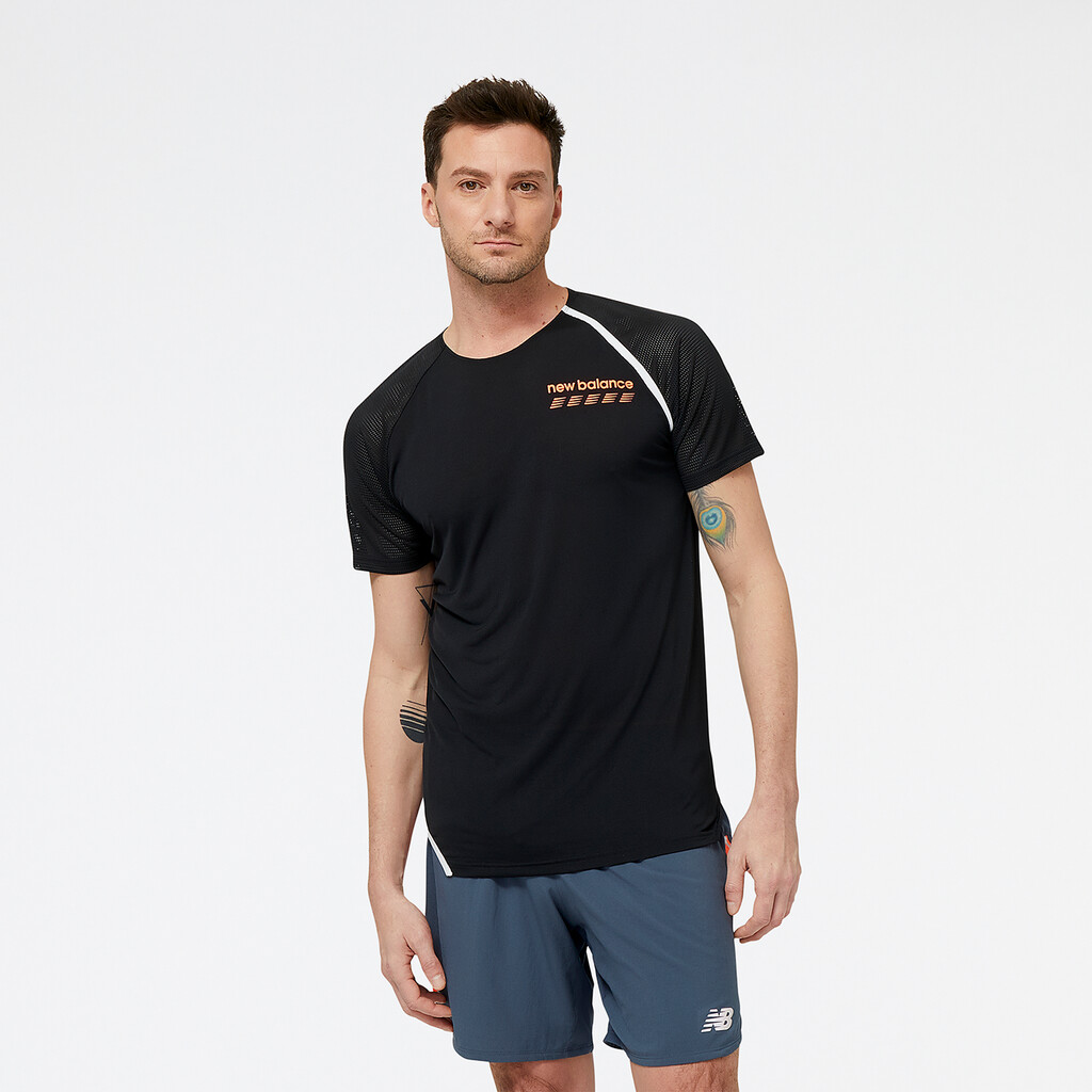 New Balance - Accelerate Pacer Short Sleeve - black