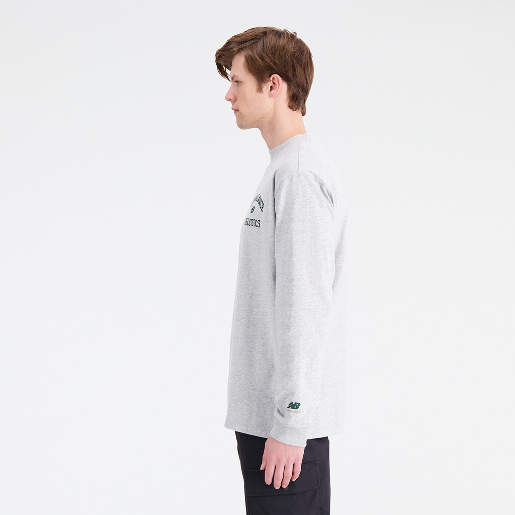 New Balance - Athletics Varsity Graphic Mock Longsleeve - athletic grey