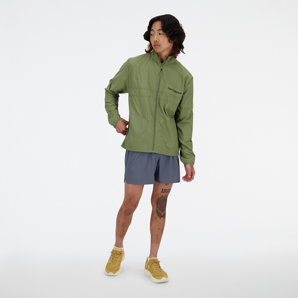 New Balance - NB Athletics Graphic Packable Run Jacket - dark olivine