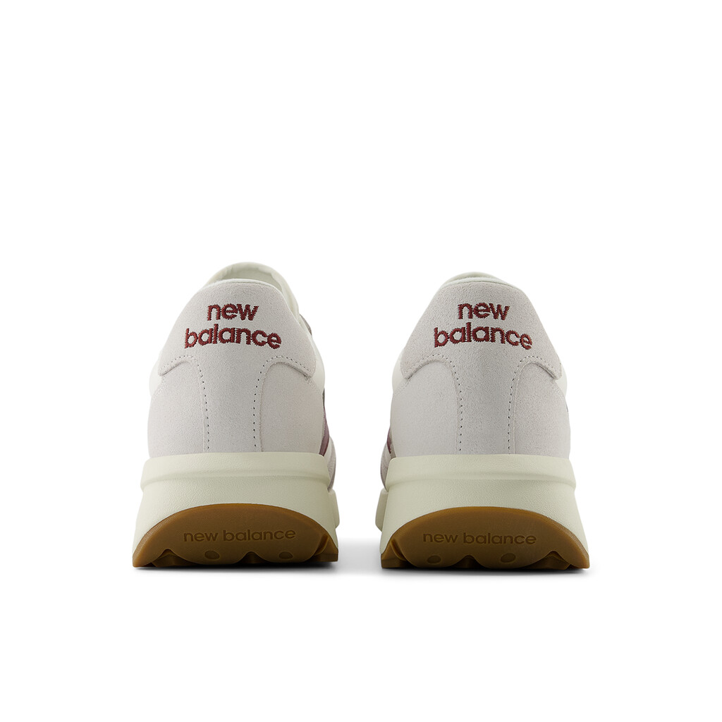 New Balance - U370CB  - classic crimson