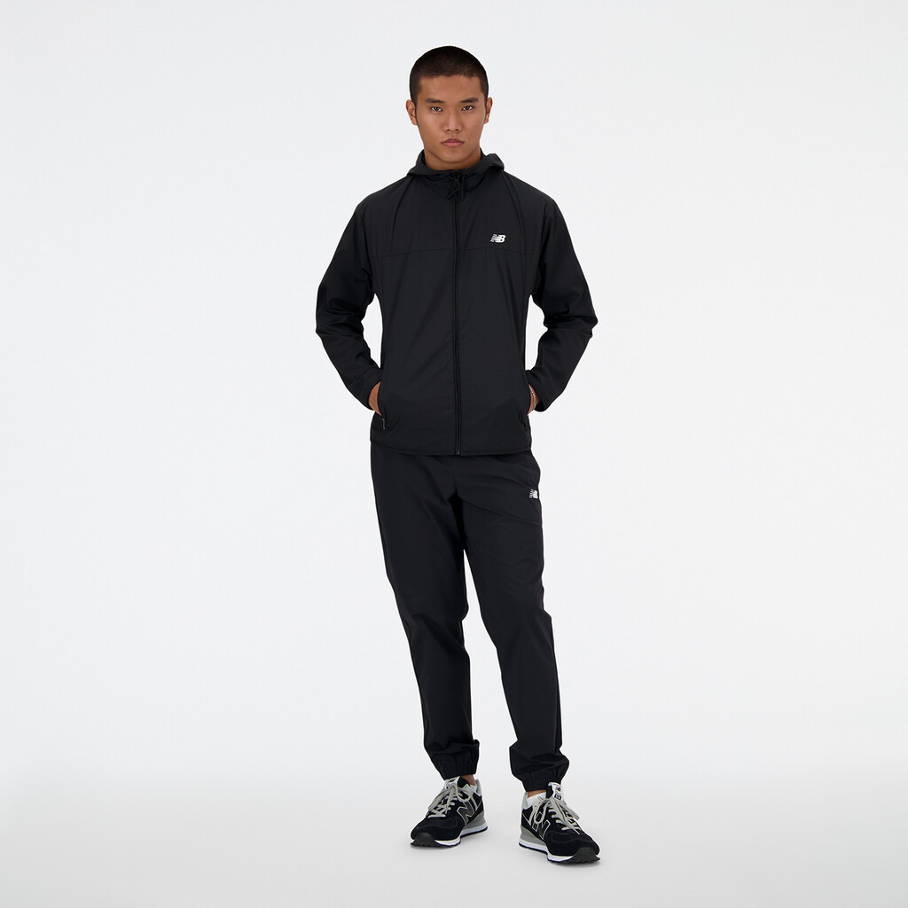 New Balance - NB Athletics Woven Jacket - black