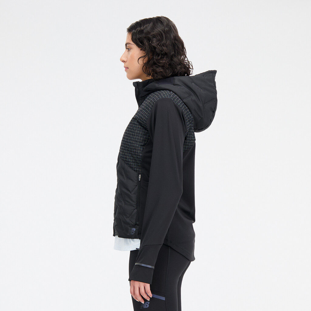 New Balance - W Impact Run Luminous Heat Jacket - black