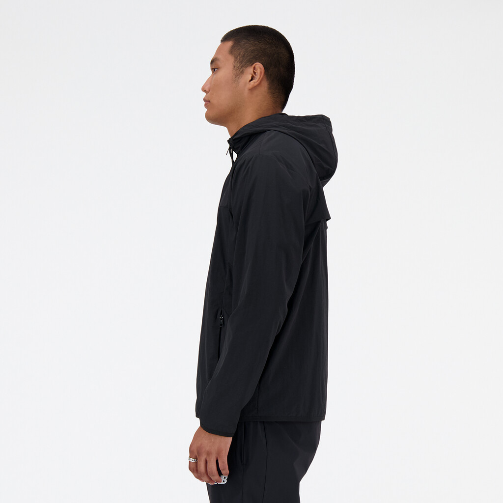 New Balance - NB Athletics Woven Jacket - black