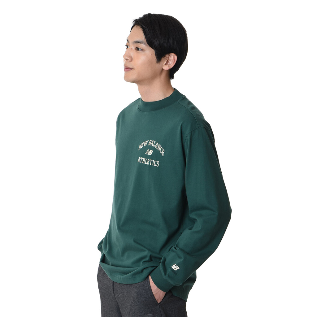 New Balance - Athletics Varsity Graphic Mock Longsleeve - nightwatch green