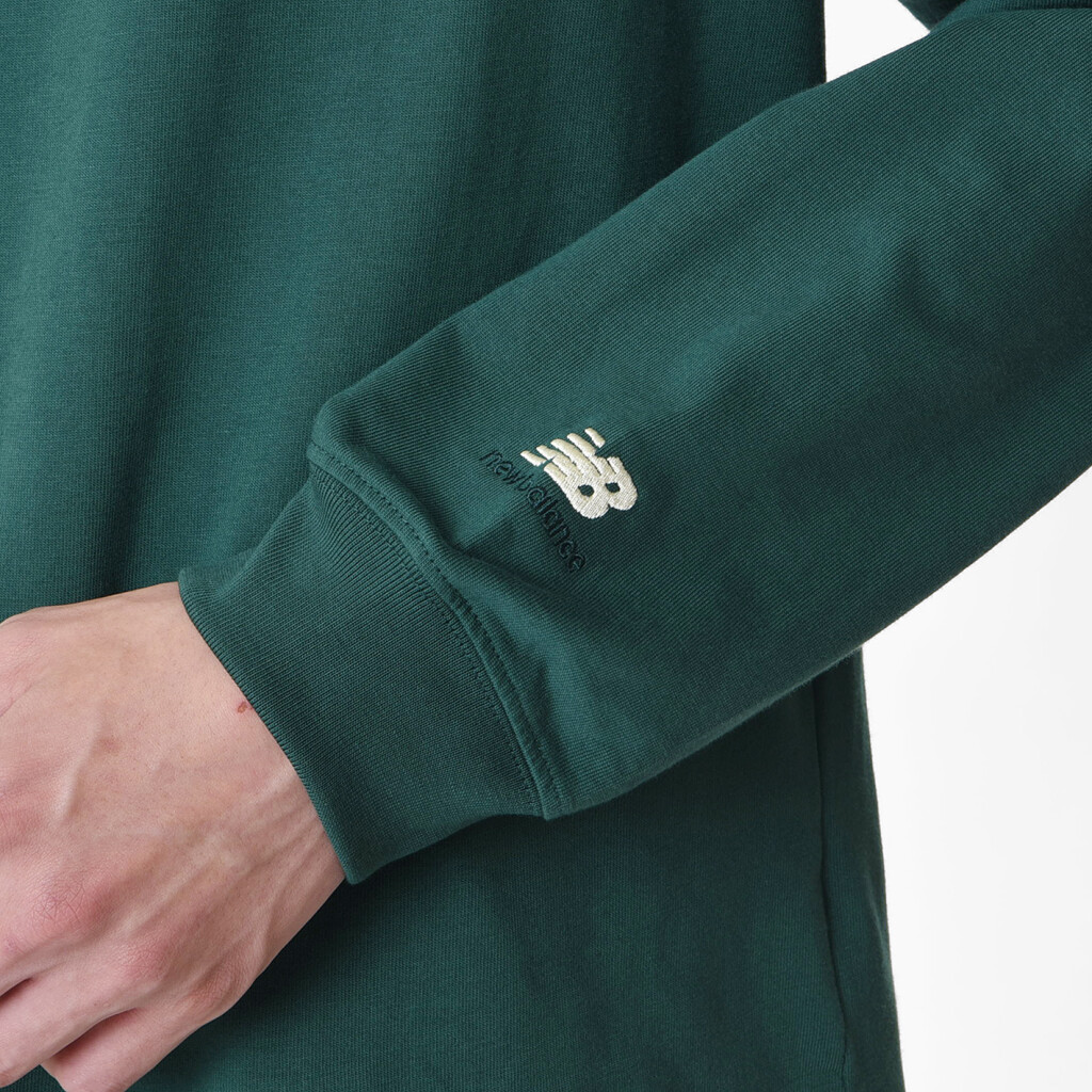 New Balance - Athletics Varsity Graphic Mock Longsleeve - nightwatch green