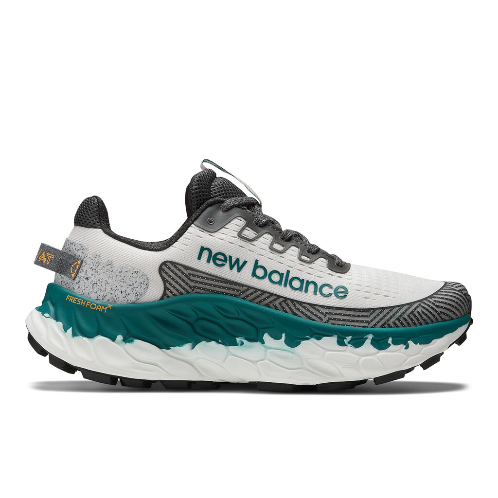 New Balance - MTMORLW3 Fresh Foam X More Trail v3 - white