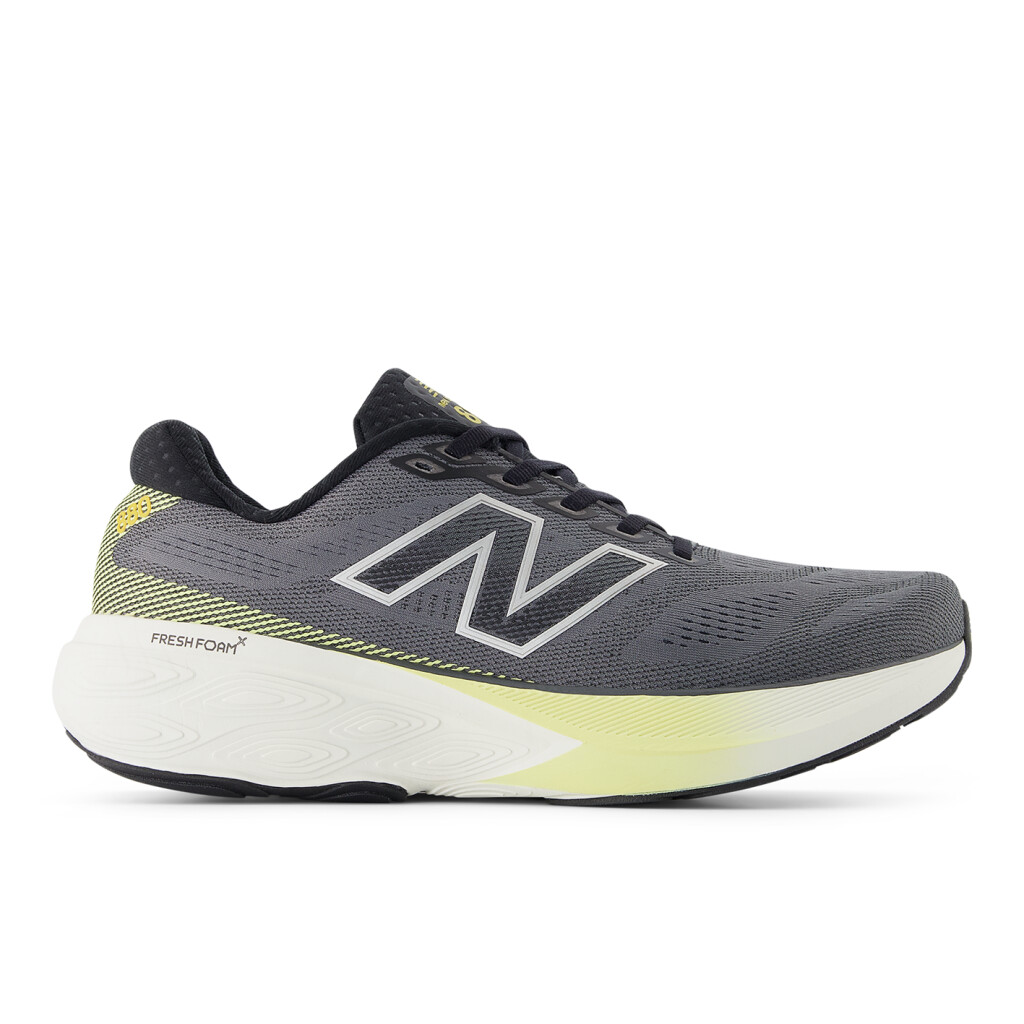 New Balance - M880J15 Fresh Foam X 880 v15 - black