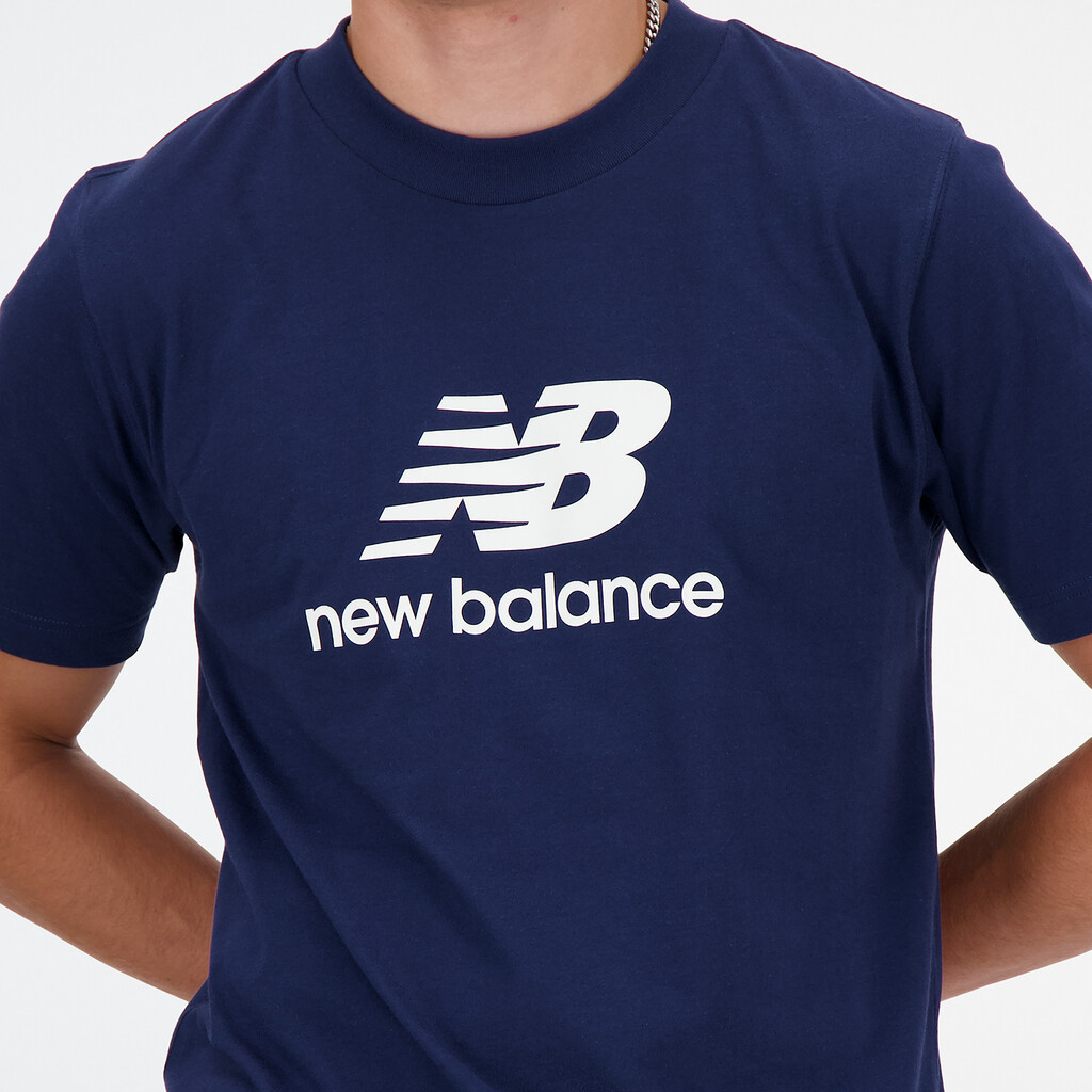 New Balance - Sport Essentials Stacked Logo T-Shirt - nb navy