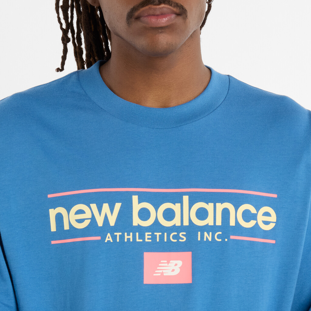 New Balance - Relaxed Linear Athletics Long Sleeve - sea stone